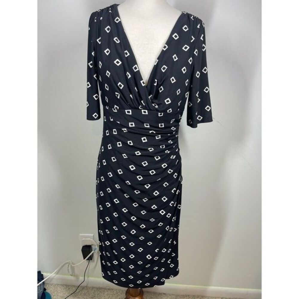 Lauren Ralph Lauren‎ Women’s Black Deep VNeck Short Sleeve Dress With Shirring 6